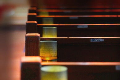 Guten-Abend-Kirche: "Dem Leben auf der Spur"