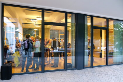 Das neue Gemeinde&shy;zentrum steht bereit